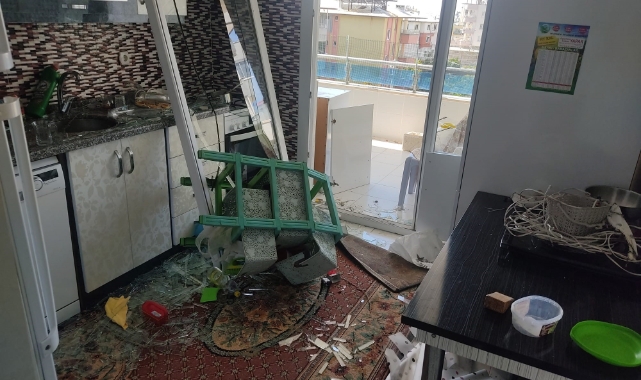 Hortum evleri savaş alanına çevirdi