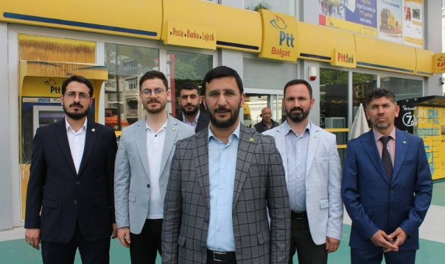HÜDA-PAR, Kılıçdaroğlu'na parti programı hediye etti