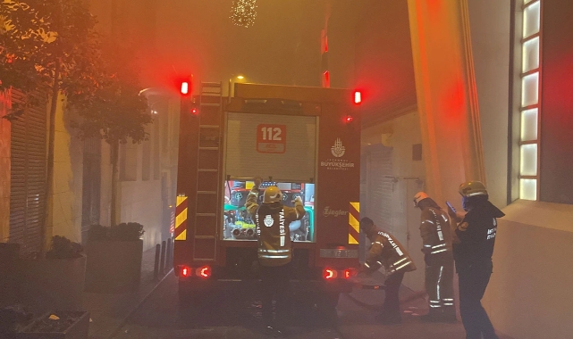 İstanbul'da gece kulübü alev alev yandı