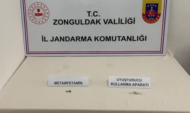 Jandarma zehir tacirlerine göz açtırmıyor