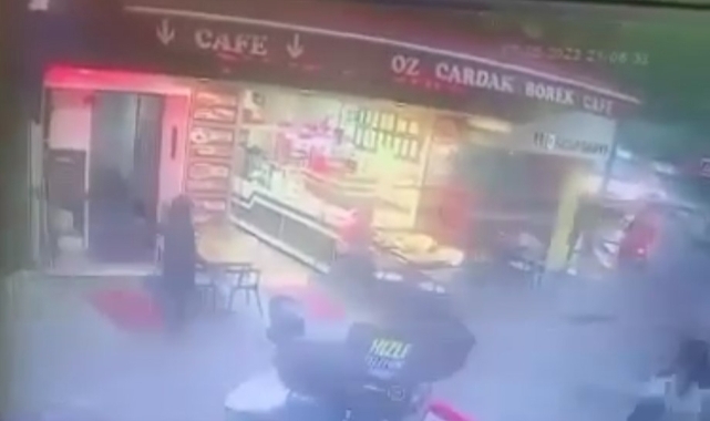 Kafeteryadaki gençlere silahlı saldırı