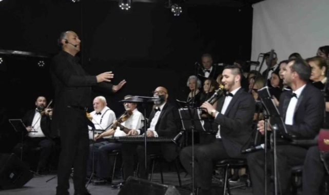Kemer'de Halk Korosu'ndan Bahar Konseri