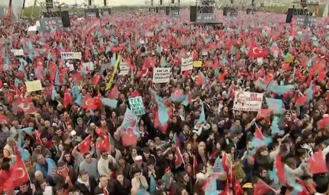 Kılıçdaroğlu İstanbul'da halkla buluşuyor
