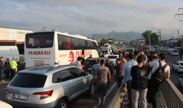 Kocaeli'de zincirleme kaza: 2 yaralı