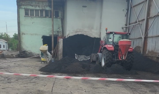 Kömür yığını altında kalan işçi öldü