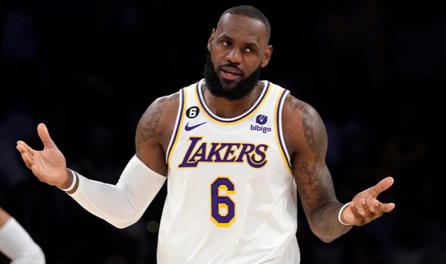 LeBron James'ten emeklilik sinyali