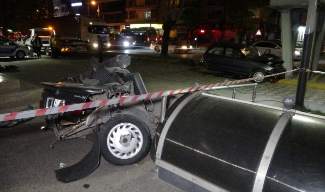 Makas attığı esnada kaza yaptı