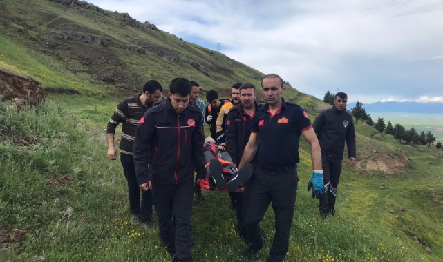 Manzara izlerken uçurumdan düştü