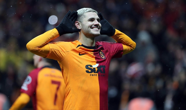 Mauro Icardi Galatasaray tarihine geçti