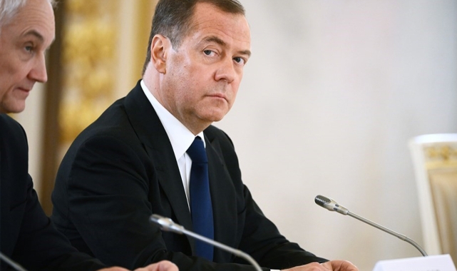 Medvedev: "Polonya geçici işgal altında"