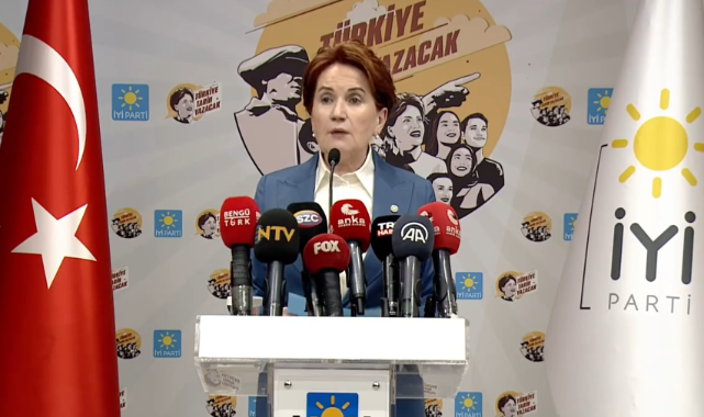 Meral Akşener açıklama yapıyor (CANLI YAYIN)
