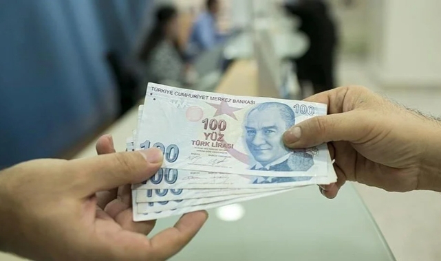 Nisan'da emekli olanların bayram ikramiyesi ne zaman yatacak?