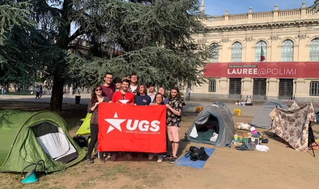 Öğrencilerden “çadırlı” kira protestosu