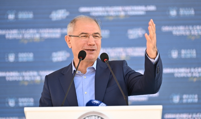 Orhaneli’ne hizmet yağmuru