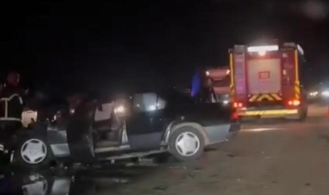 Otomobille traktör çarpıştı: 1 ölü