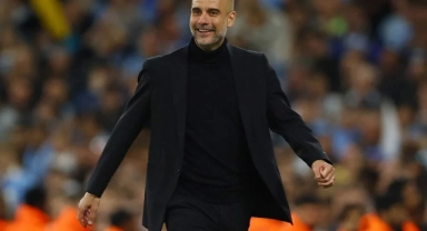 Pep Guardiola ulaşılamaz başarısıyla tarihe geçti