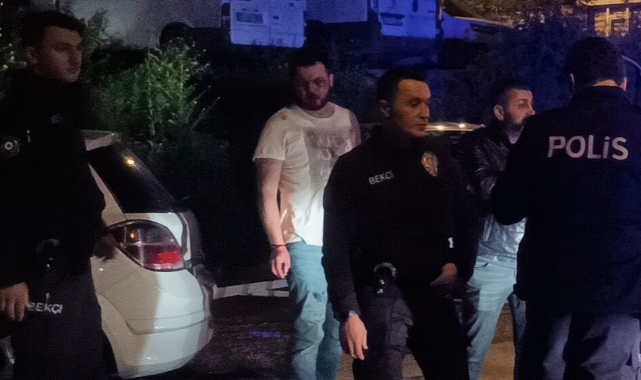 Şampiyonluk kutlamalarında yol verme kavgası
