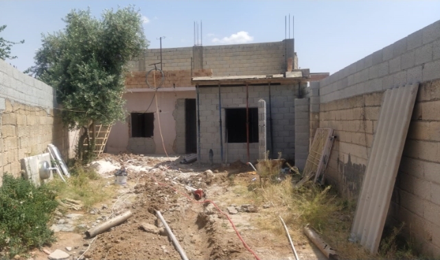 Şanlıurfa'da kiracı tadilat yaparken evde patlayıcı madde buldu