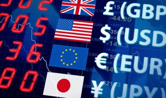Seçim günü Dolar ve Euro kurunda haraketlilik