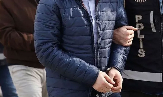 Seçmenleri YSP'ye yönlendiren 5 kişi gözaltına alındı