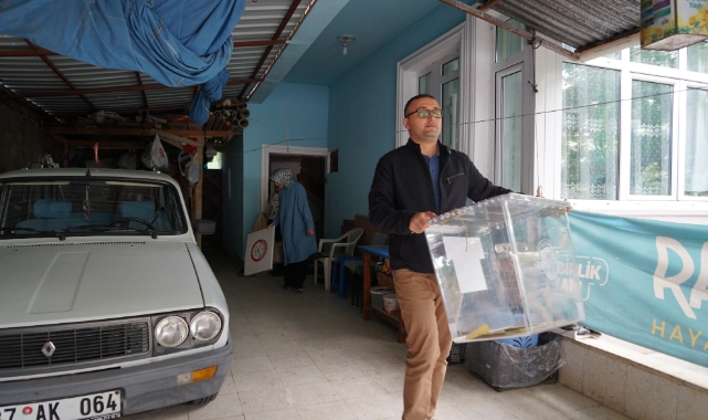 Seyyar sandıklar vatandaşların ayağına gitti