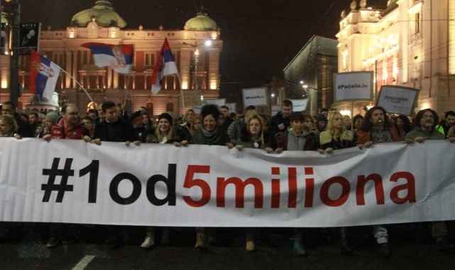 Sırbistan'da dördüncü kez hükümet karşıtı protesto
