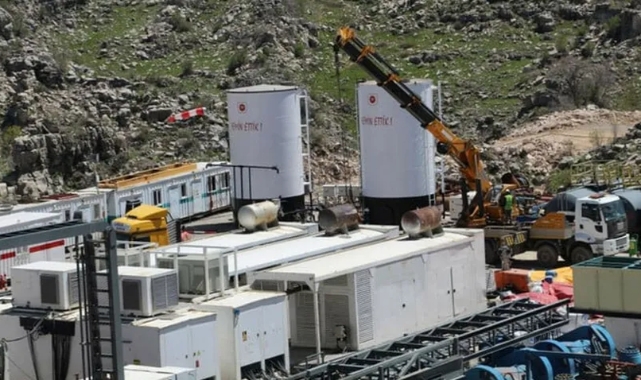 Şırnak'ta yeni petrol kuyusu keşfedildi