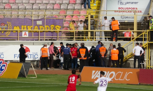 Taraftarlar arasındaki arbedeye polis müdahalesi