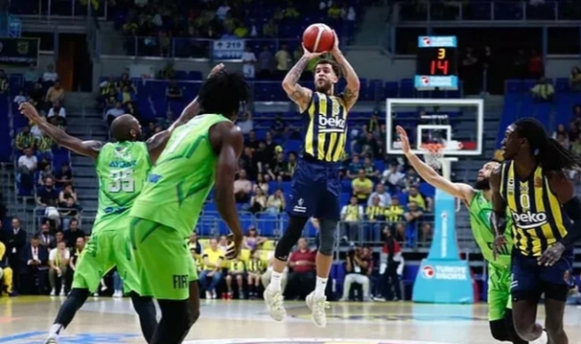 Tofaş, Fenerbahçe Beko'yu ağırlıyor