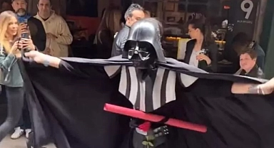 Trakyalı Darth Vader Birce Akalay