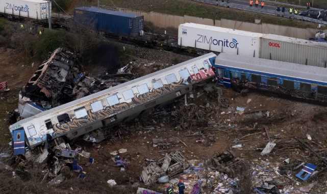 Tren faciası ile ilgili Miçotakis'e dava açıldı