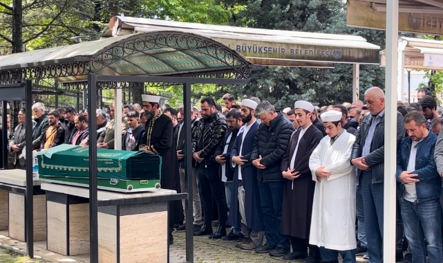 Vinç kazasında hayatını kaybeden işçi son yolculuğuna uğurlandı