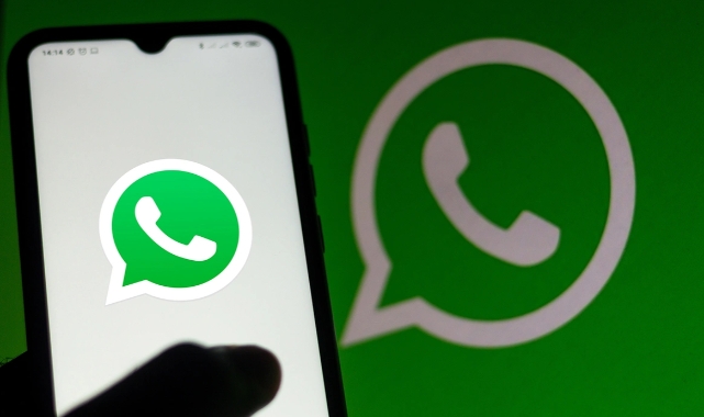 WhatsApp Web emoji panelini değiştiriyor
