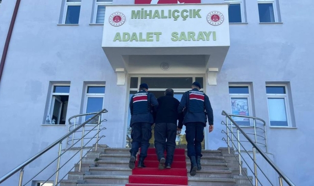 Yaşlı adamı döverek öldüren erkek tutuklandı