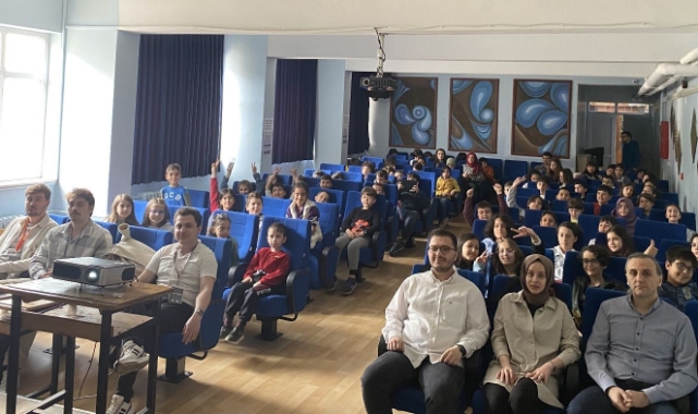 Yenilenebilir Enerji Farkındalık Eğitimi Tam Not Aldı