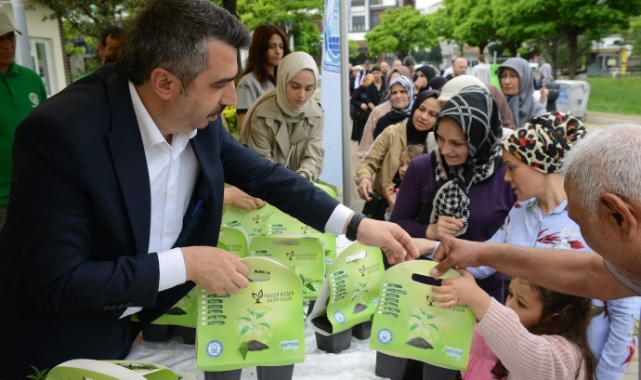 Yıldırım Belediyesi'nden 25 bin fide