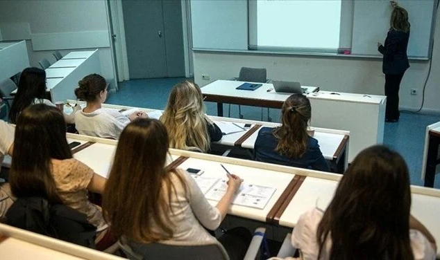 YÖK'ten depremzede ögrencilere ek kontenjan