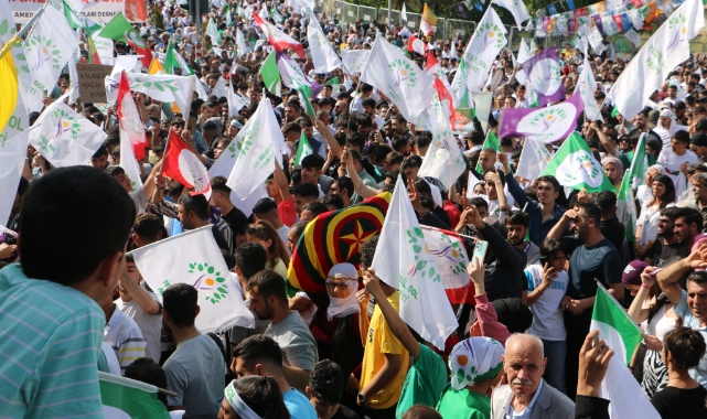 YSP’nin final mitinginde CHP’ye eleştiri!