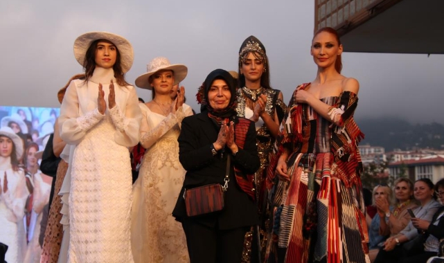 580 yıllık keşandan yapılan kıyafetler Rize'de