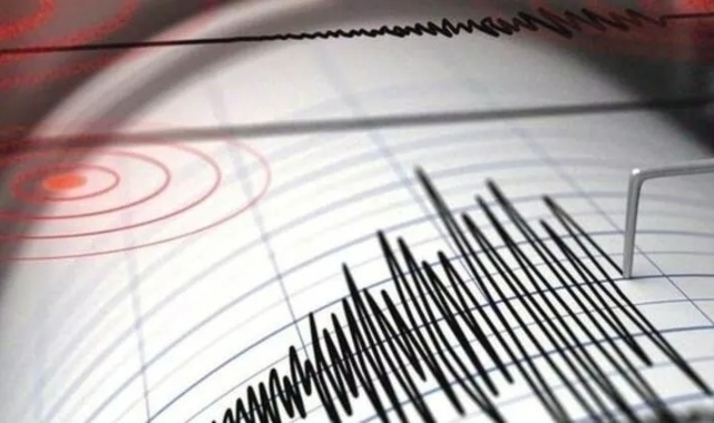 Adana'da korkutan deprem!