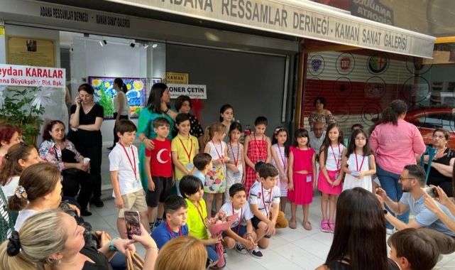 Adana’da minik öğrencilerden karma sergi