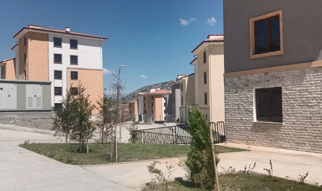 Adıyaman’da deprem konutlarının kuraları çekildi