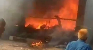 Adıyaman'da yemek yaparken evini yaktı