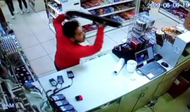 Akaryakıt istasyonunda pompalı dehşet