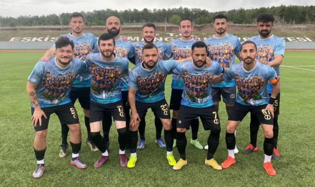 Anadolu Üniversitesi 7 oyuncusu ile devam ediyor