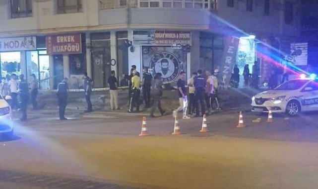Ankara’da berber bıçaklı kavgada canından oldu!