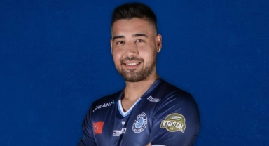 Arkas Spor’da üç ayrılık