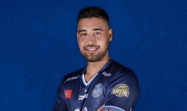 Arkas Spor’da üç ayrılık
