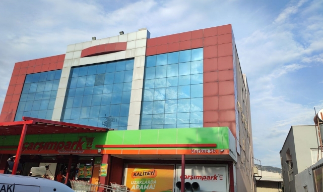 AVM damında ceset bulundu