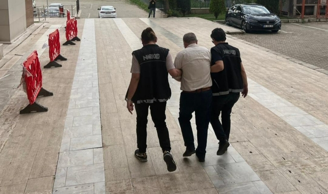 Avukat cezaevine uyuşturucu sokarken yakalandı